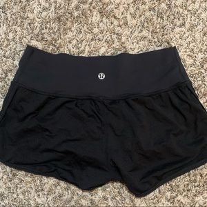 Black Lululemon shorts!
